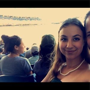 Meet your Posher, Ashlie